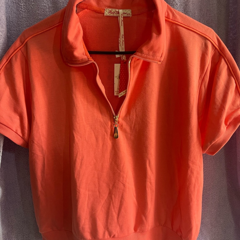 Red Marine Coral Zip Top